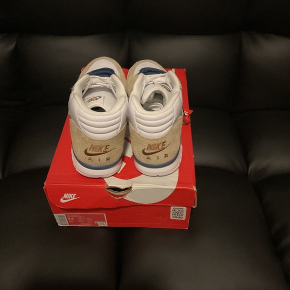 Nike Air Trainer 1 Bo Jackson Size 9.5 Limestone and Valerian Blue - Picture 2 of 8